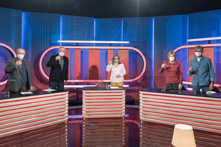 Sedmička oslavuje 100. epizódu